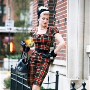 💣 Voodoo Vixen Plaid Dress Size Large EUC